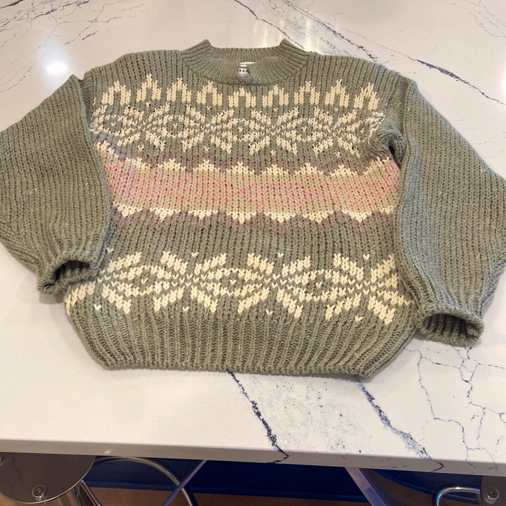 JJ FARGO Hand Knitted Soft Vintage Sweater in a Sage/Gray Color sz Medium
